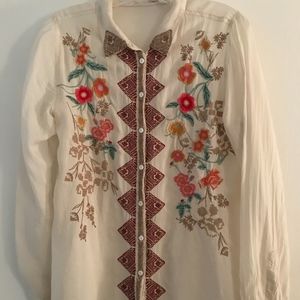Johnny Was embroidered cream shirt